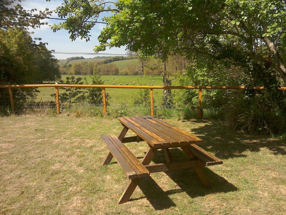 The Crown Inn Alvediston Kültér fotó