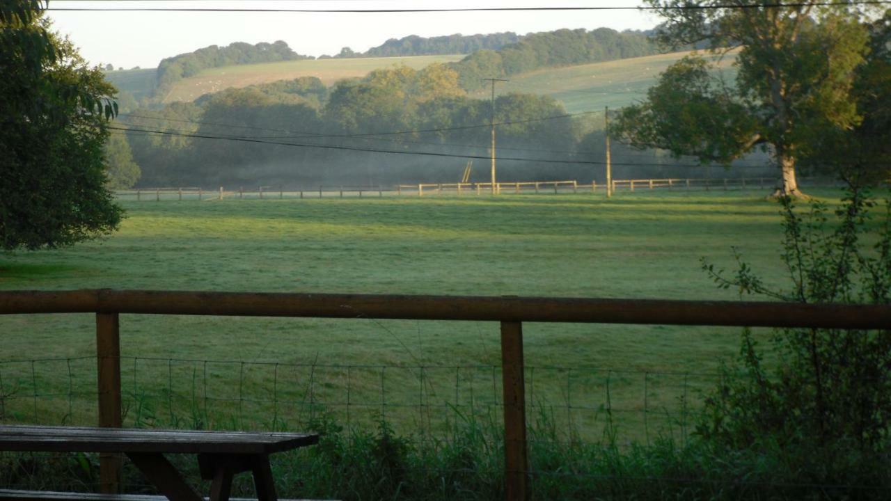 The Crown Inn Alvediston Kültér fotó