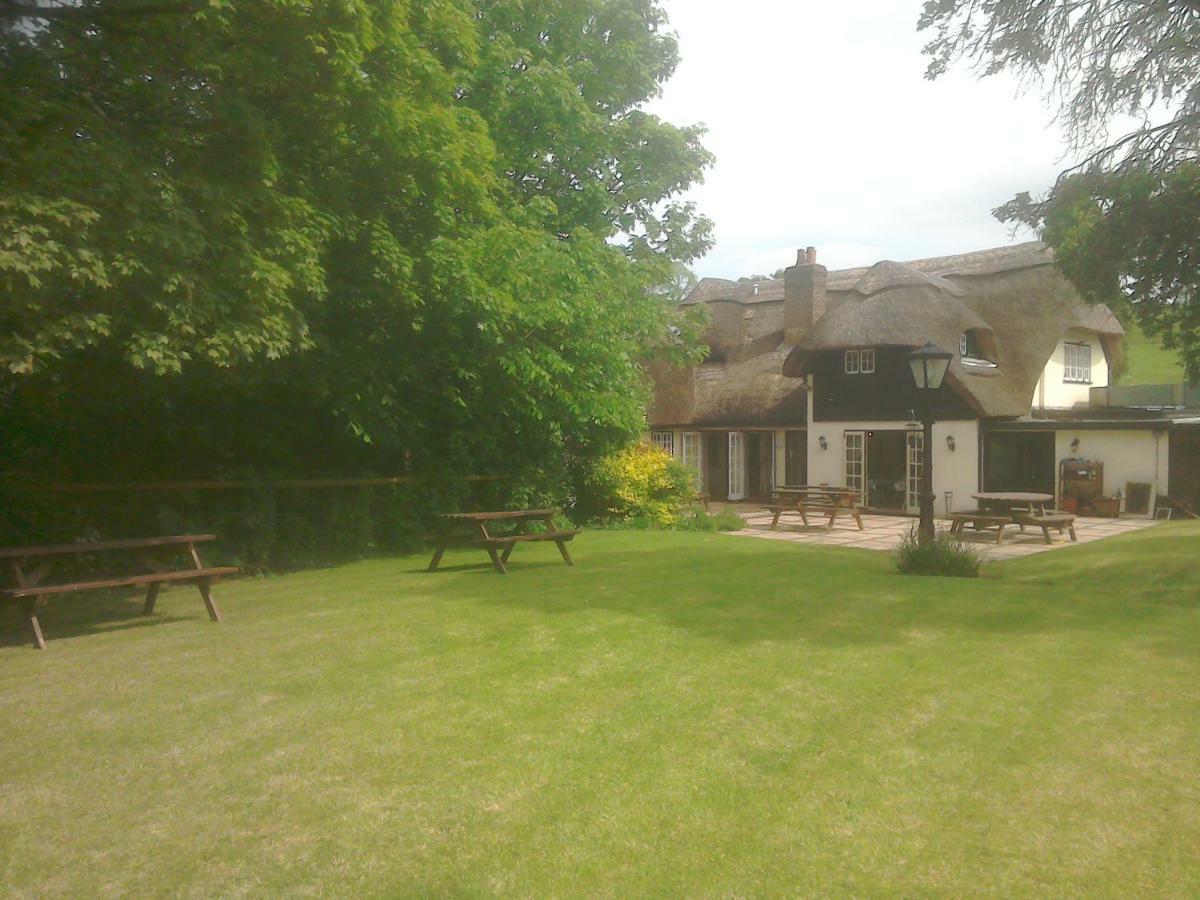The Crown Inn Alvediston Kültér fotó