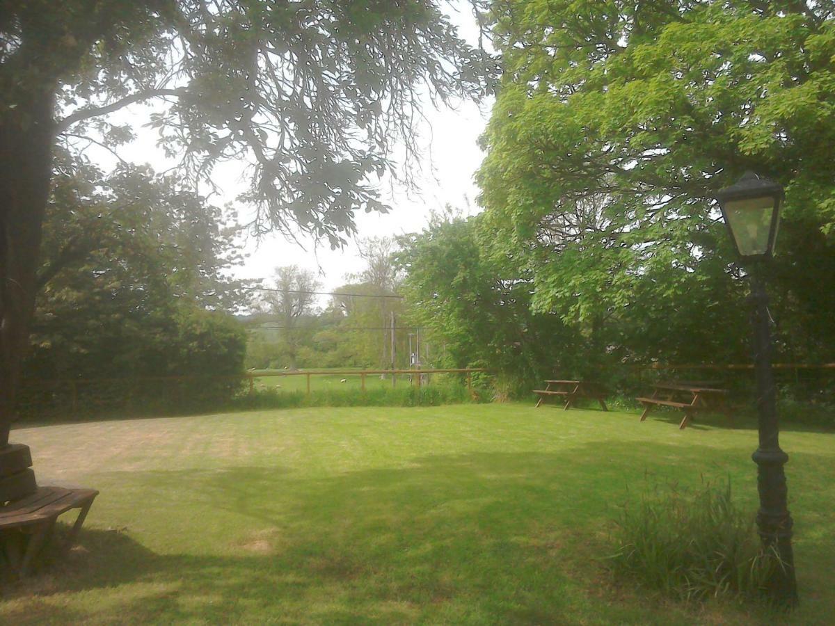 The Crown Inn Alvediston Kültér fotó